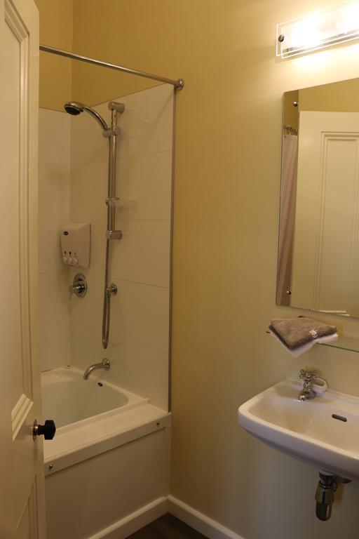 Forrester House Historical B&B Oamaru Ruang foto